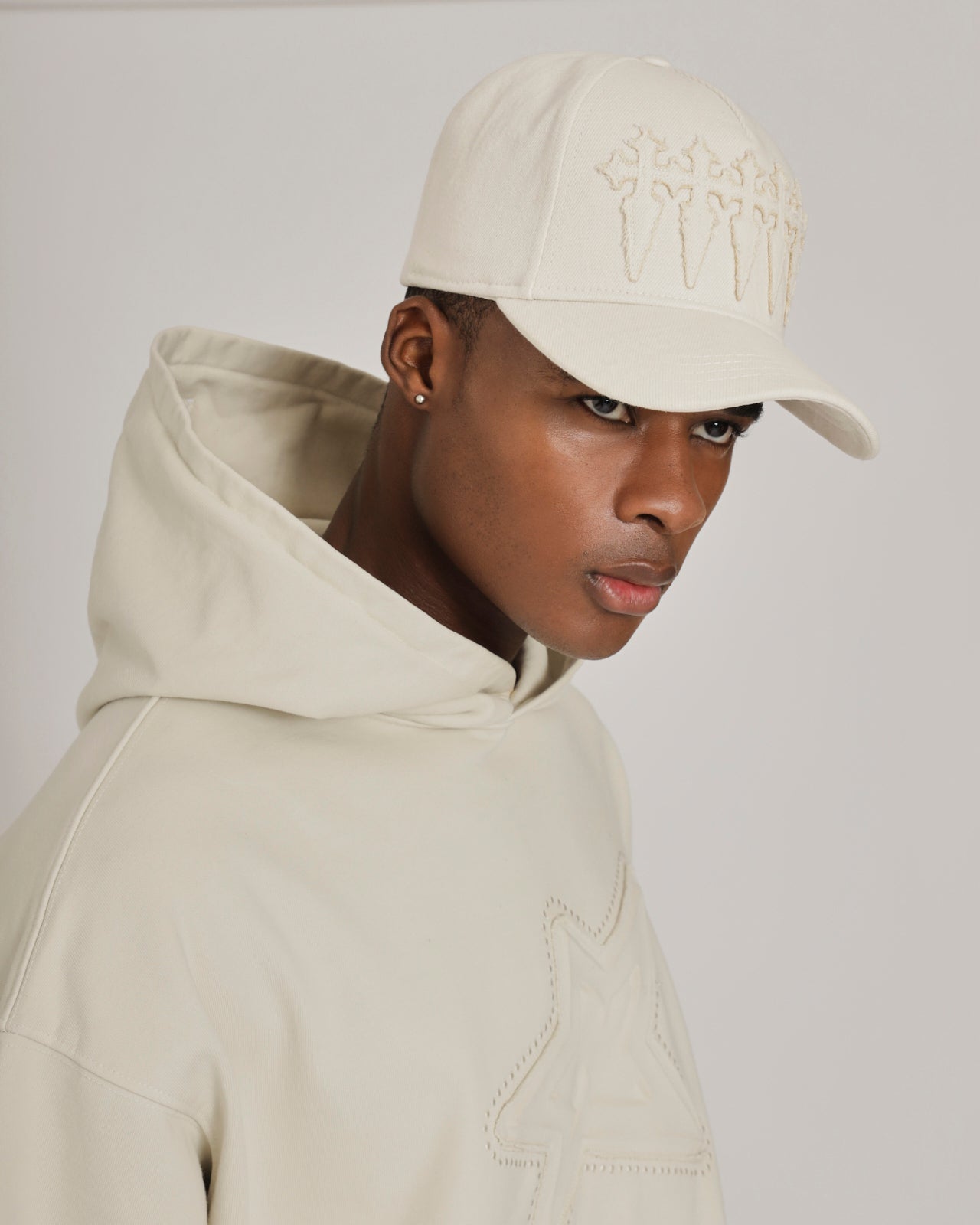 WHITE CROSSED CAP