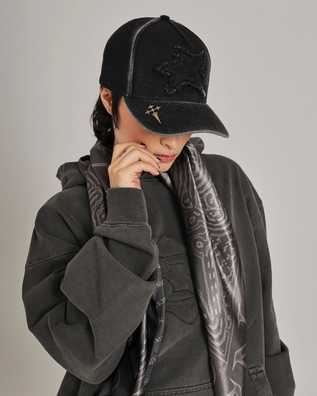GRUNGE STAR CAP