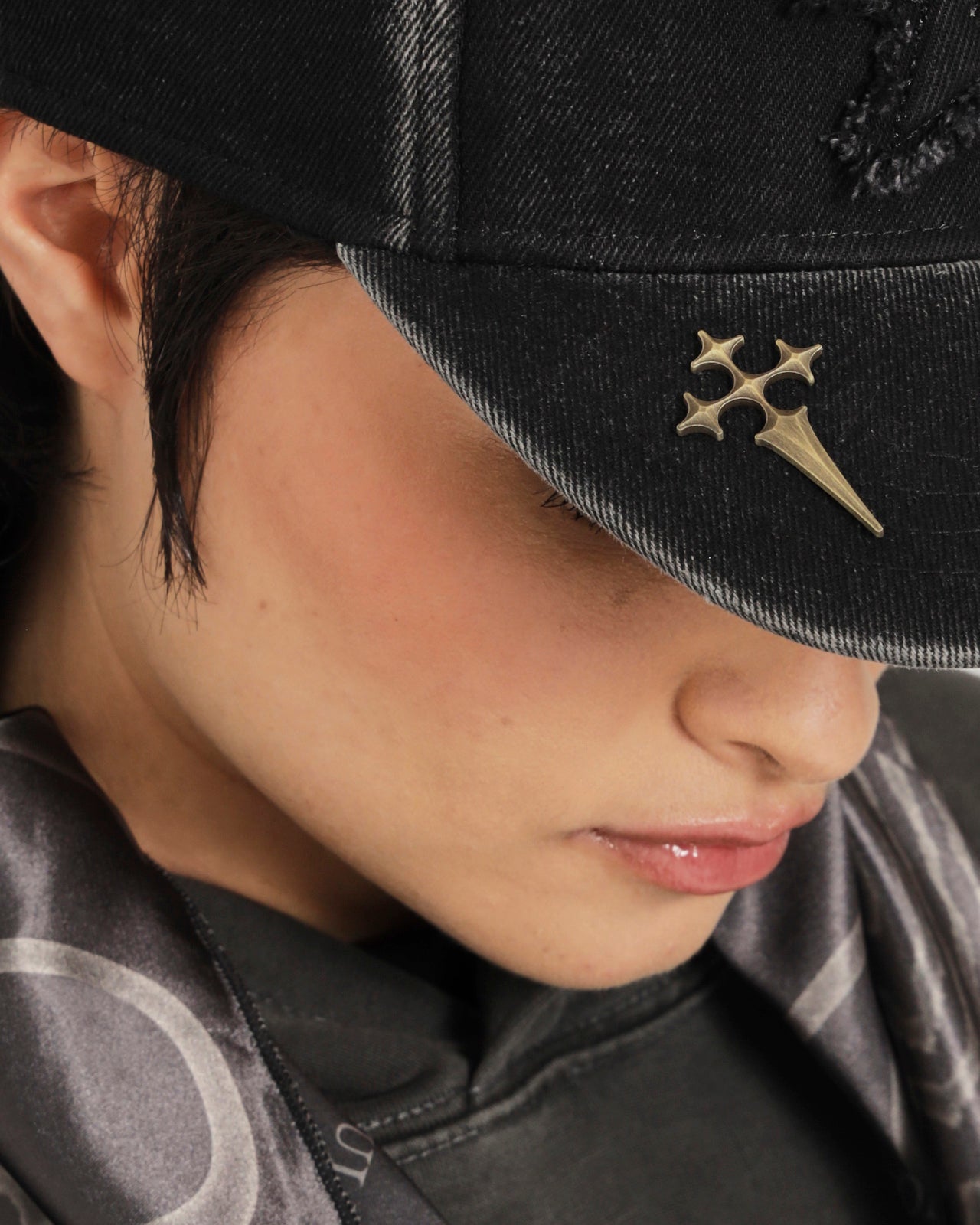 GRUNGE STAR CAP